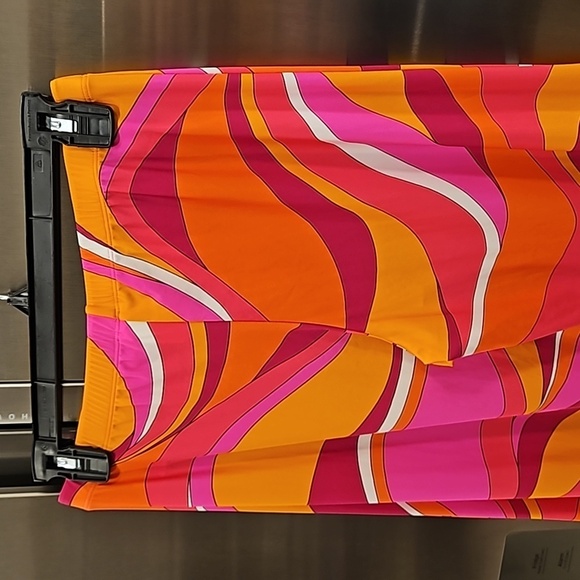 💕TRINA TURK💕 Vivid Vista Swim Pant ~ Multi-Color Retro Print Small S NWT - Picture 9 of 12